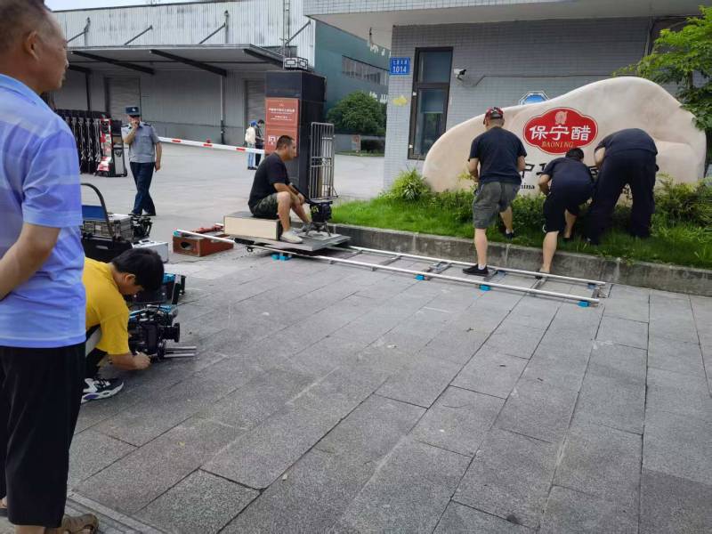 弥勒市广告片拍摄公司核心优势：全流程服务，让品牌广告片省心更出彩